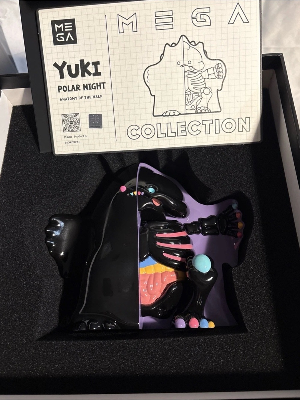 POP MART MEGA COLLECTION 400% YUKI Polar Night